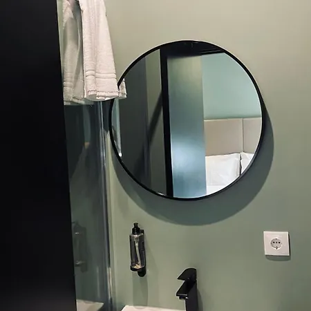 Lounge Отель 3*