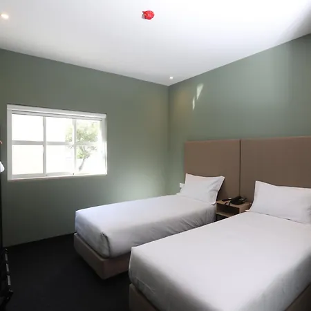 Отель Lounge Албуфейра